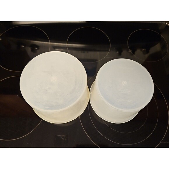 Set Of 2 Vintage Tupperware Round Sheer Canisters Containers #264-3 & #265-10 - Picture 7 of 11